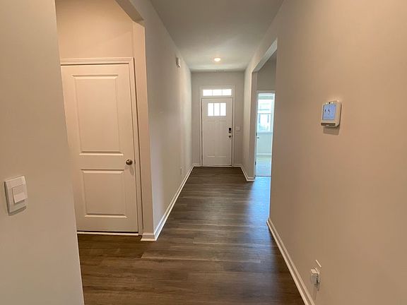 4th image of 7120 Foxhollow Ln