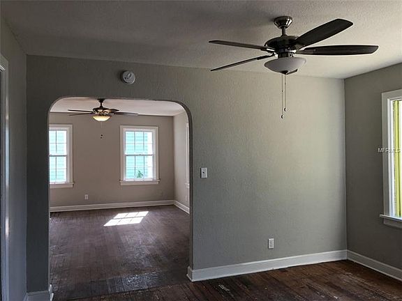 5th image of 2802 Carolina Ave