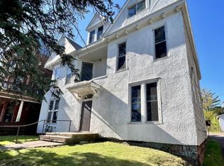 1513 E Superior St #5, Duluth, MN 55812