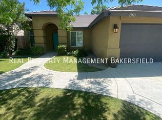 13515 Dromore Ct, Bakersfield, CA 93314