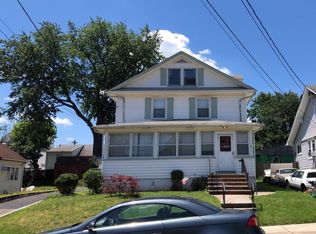 524 Willow Ave, Roselle Park, NJ 07204