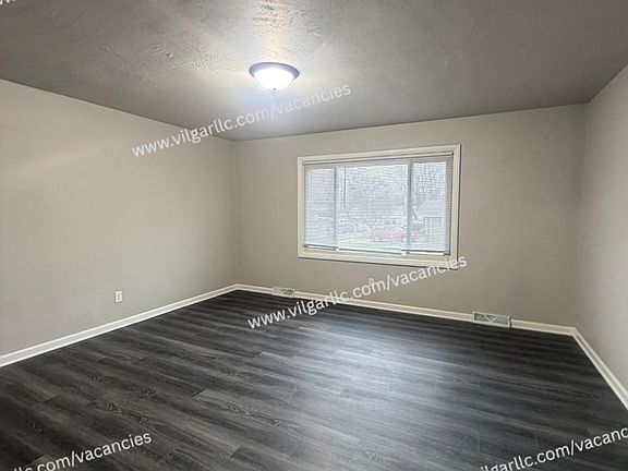 5th image of 5583-85 Tulip Ave #5585