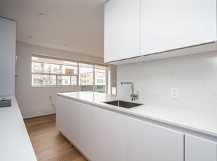 365 Eglinton Avenue East, Toronto, ON M4P 1M5