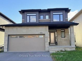 934 Embankment St, Ottawa, ON K2S 2P6