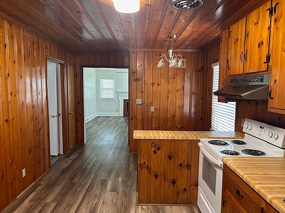 5th image of 503 W 22nd St