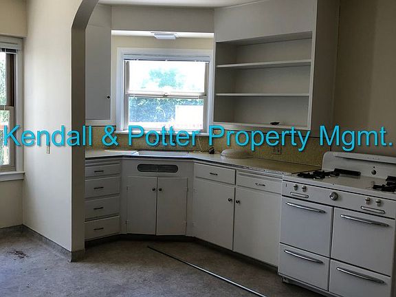 3rd image of 4622 Soquel Dr