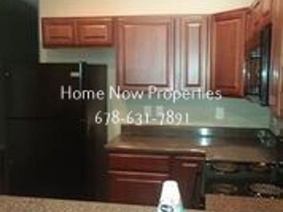 4th image of 4958 West St
