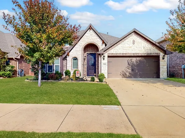 9709 Athens Dr, Argyle, TX 76226