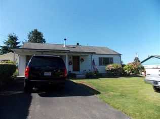 1822 Maple St, Myrtle Point, OR 97458