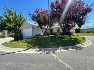 704 N Dover Ct, Nampa, ID 83651