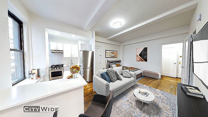 1st image of 140 E 46th St APT 6D