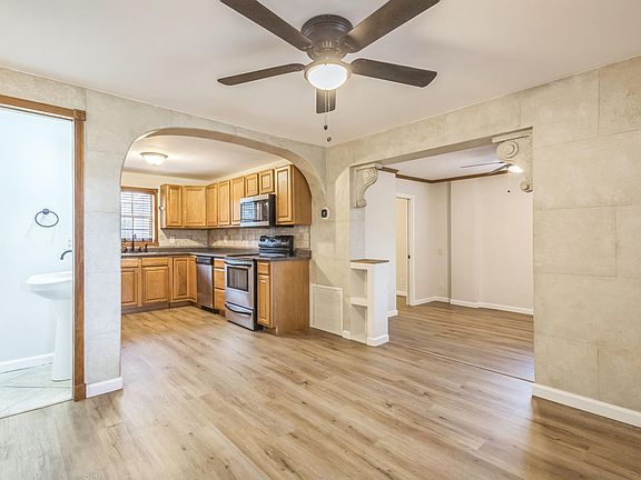 3rd image of 4316 Pine Street