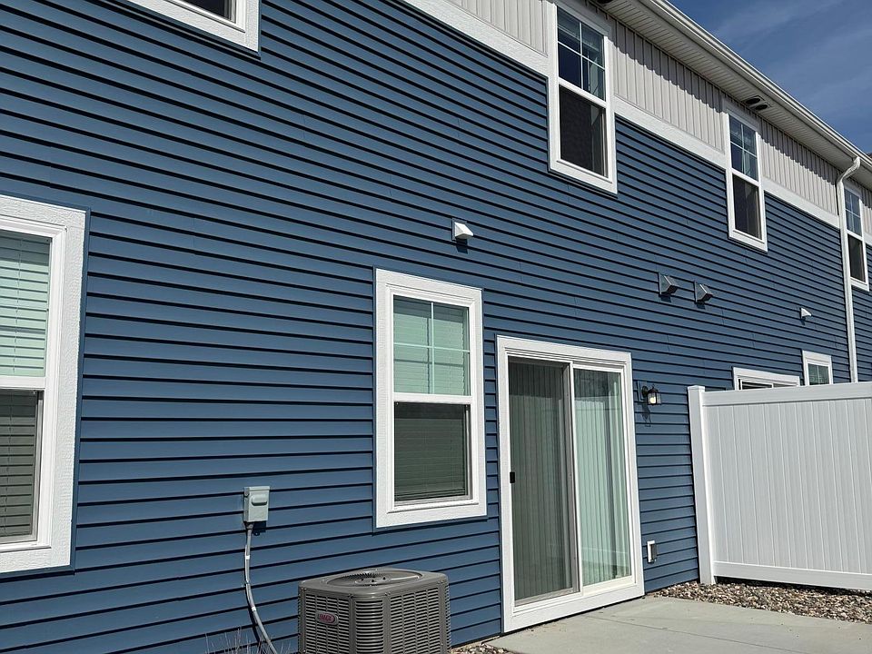 2nd image of 6231 205th St N