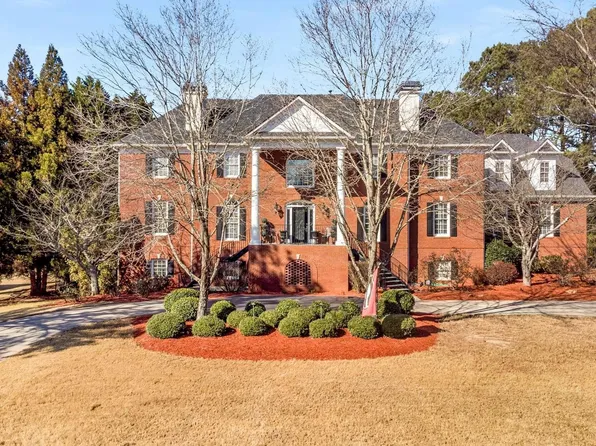 775 Birkdale Dr, Fayetteville, GA 30215