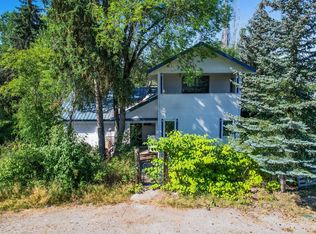 706 Black Rd, Usk, WA 99180