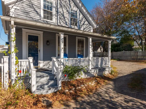 4 Union Ln, Rockport, MA 01966