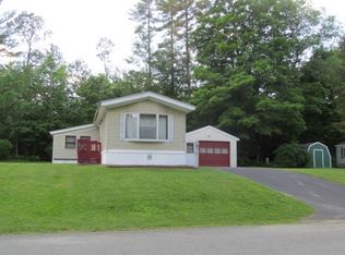10 Collin Pl, Claremont, NH 03743