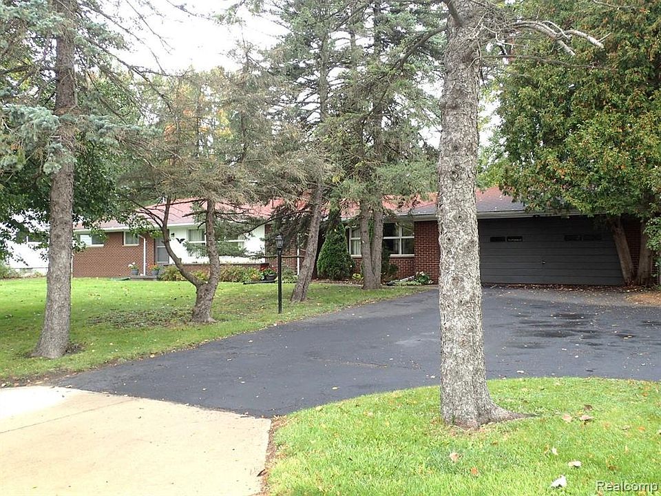 708 W Walton Blvd, Pontiac, MI 48340 Zillow