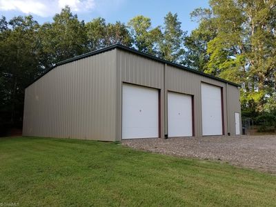 2040 Walshtown Rd, Boomer, NC, 28606