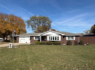 822 S 6th Ave, Hoopeston, IL 60942