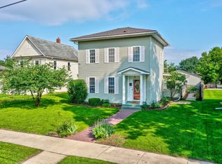 1270 Phelps St, Ottawa, IL 61350