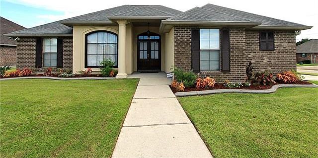 1st image of 223 White Oak Dr
