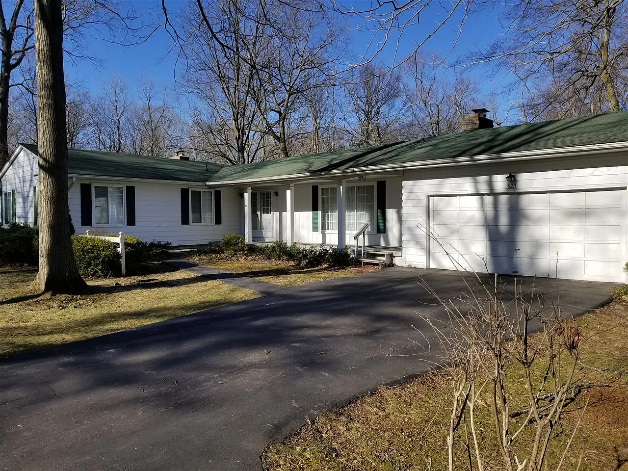 5211 Chickasaw Trl photo 1