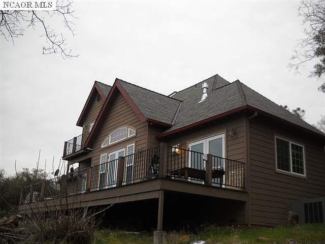 1st image of 15177 Willow Wood Ln