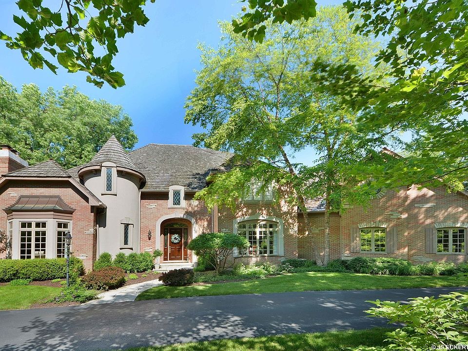 330 Belle Foret Dr, Lake Bluff, IL 60044 | Zillow