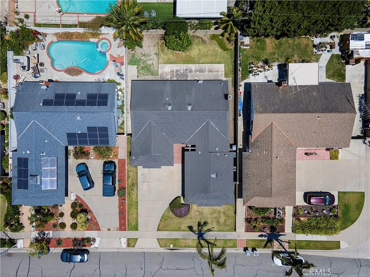 5 bed, 1651 sqft, $5,300 — Photo 3