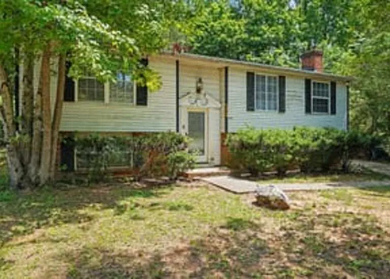 6201 Turtle Neck Ln — Photo 3