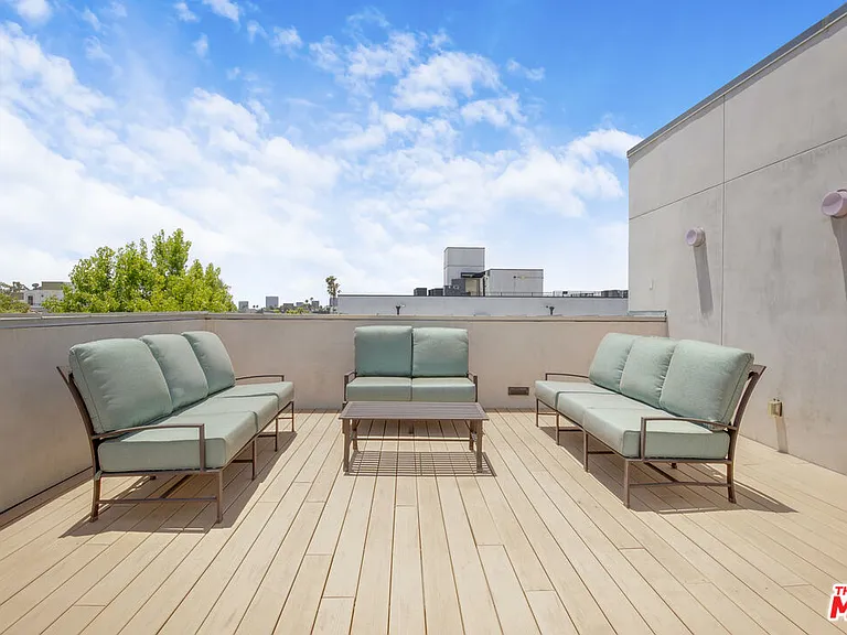 855 N Croft Ave #206 — Photo 24
