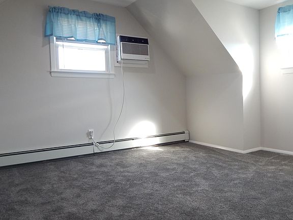2nd image of 280 Grand Blvd
