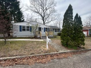 86 Jackson Ave, Browns Mills, NJ 08015