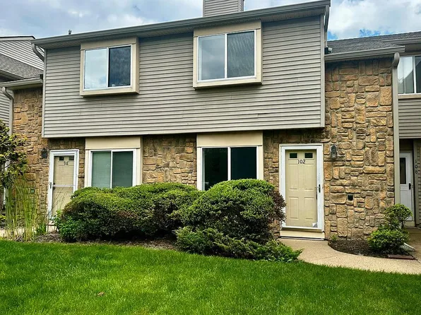 102 Teal Ct, East Windsor, NJ 08520