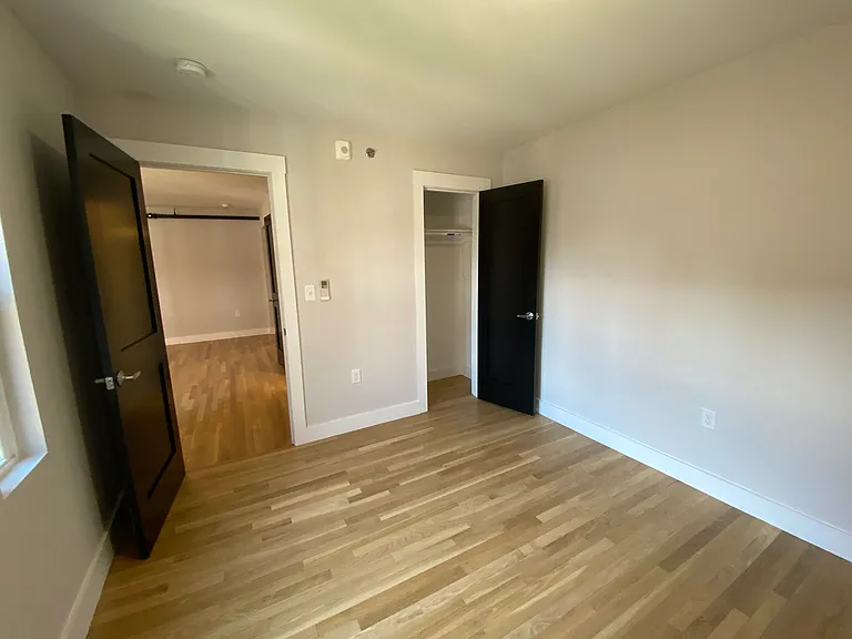 41 Butler Rd #1S — Photo 1