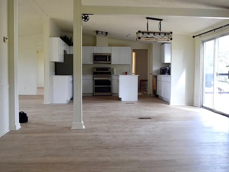 5450 FM 2325 — Photo 16