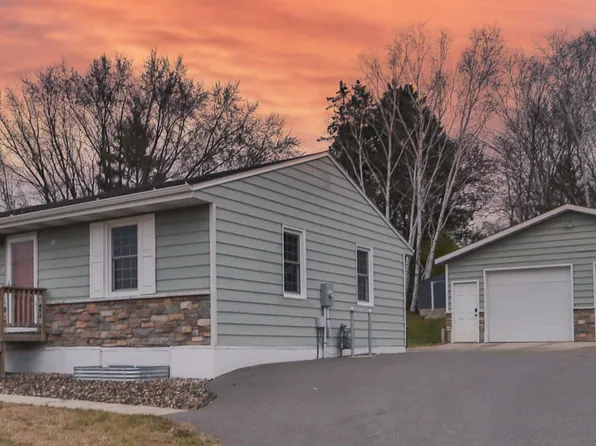 220 Main St, Holdingford, MN 56340