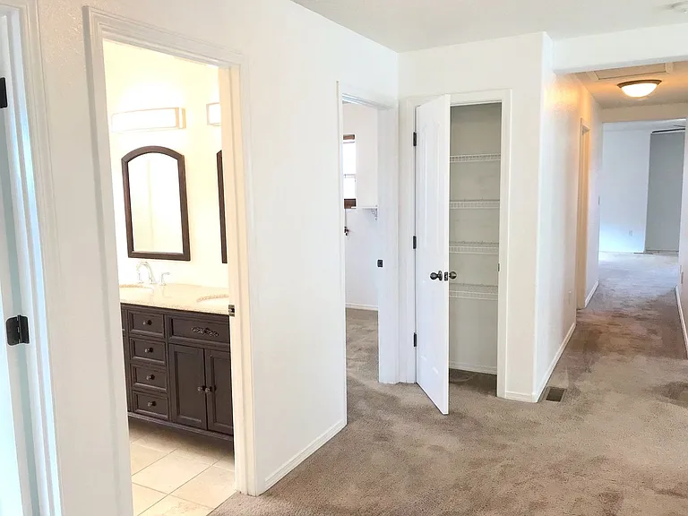 3612 Clear Creek Rd NE — Photo 28