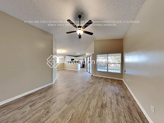 3rd image of 3015 Woolridge Dr
