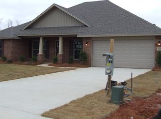 424 Harless Ln, Alabaster, AL 35007