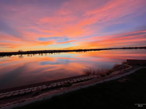 277 S Riverview Hts, Rupert, ID 83350