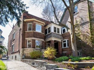 92 Indian Rd, Toronto, ON M6R2V4