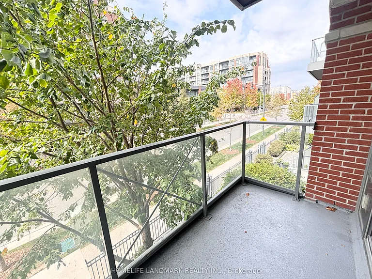 1 Uptown Dr #207 — Photo 44