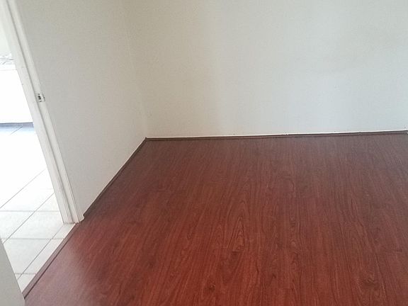 3rd image of 7552 Woodridge Way