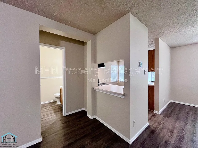 8143 Chestnut Manor Dr — Photo 8