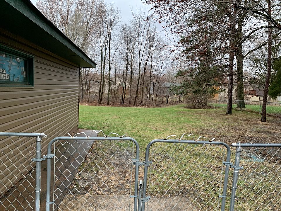 2nd image of 456 105th Ln NW