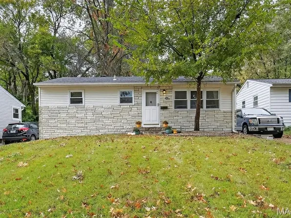 405 Teston Dr, Saint Louis, MO 63135