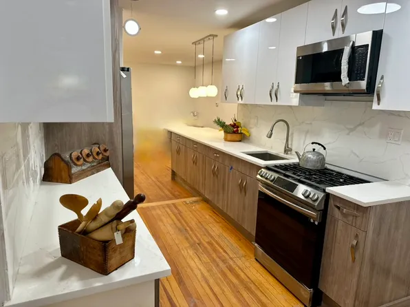 328 High St, Burlington, NJ