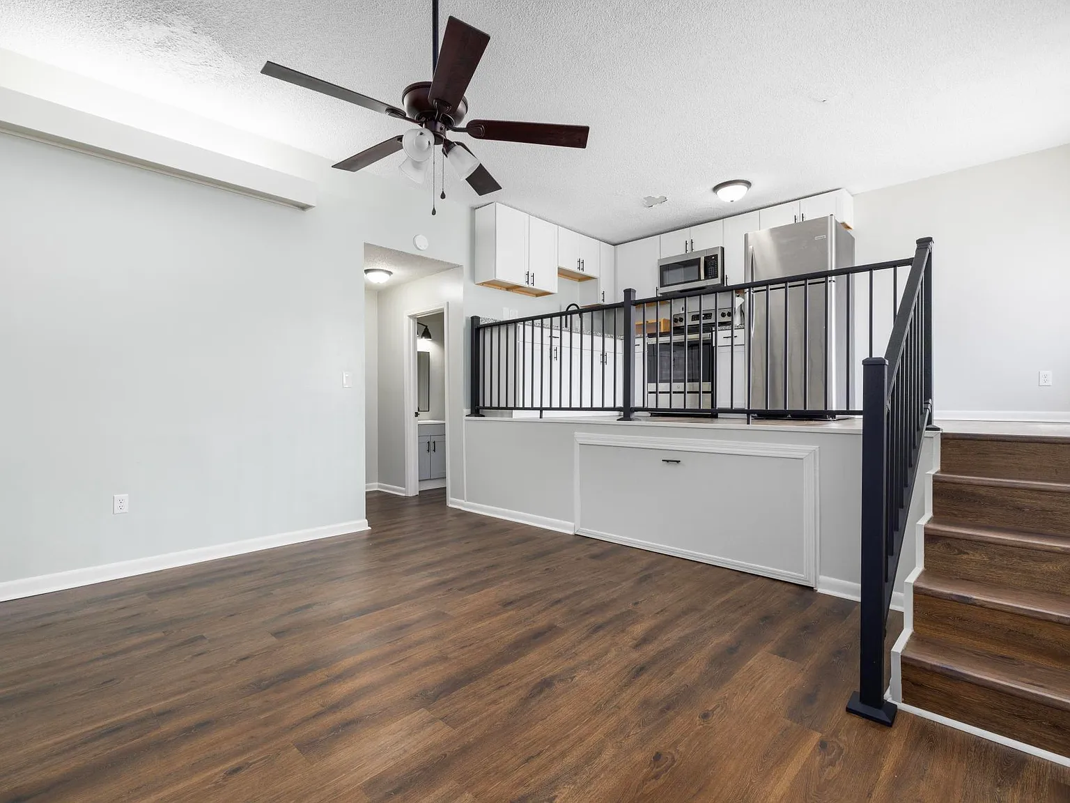 Studio, 515 sqft, $875 — Photo 1